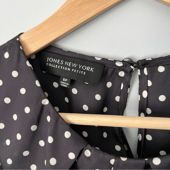 Jones New York Collection Petite Pleated Black & White Sleeveless Blouse Size 6P - Picture 9 of 14